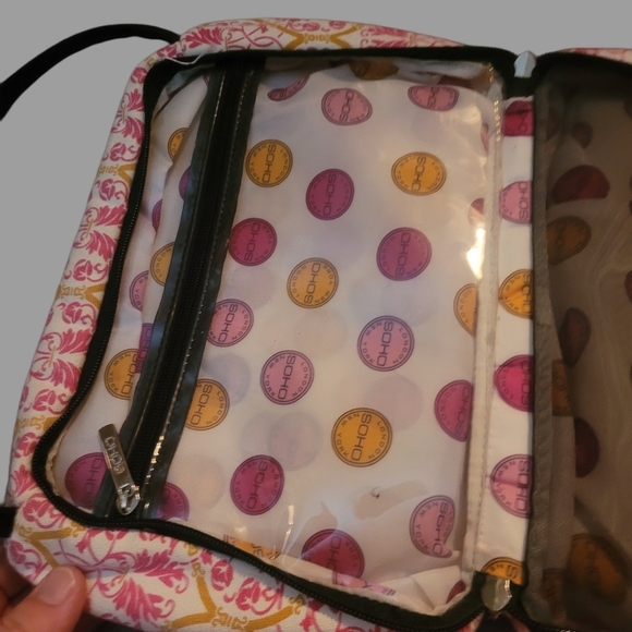 Soho New York Makeup Bag - Picture 5 of 5